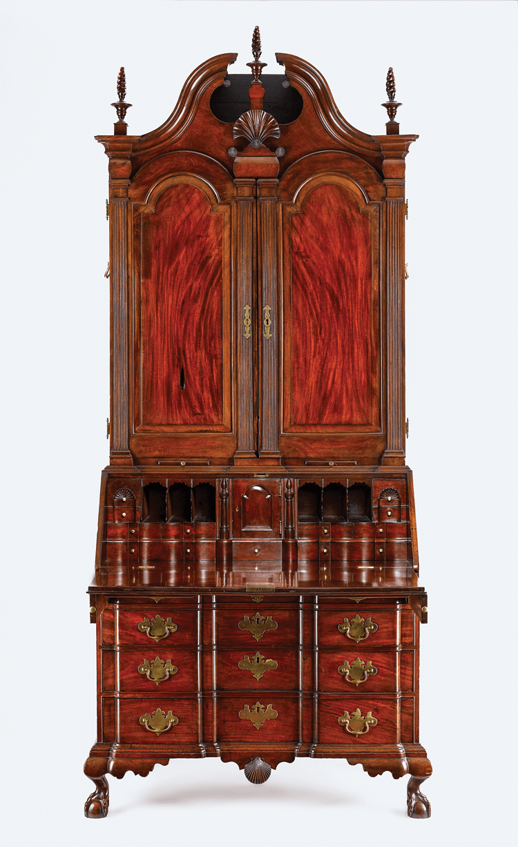 Fig. 1: Shop of Nathaniel Gould, Desk-and-Bookcase, 1775. Mahogany. H. 105, W. 45, D. 24 inches. Courtesy The Metropolitan Museum of Art, New York: Gift of Mrs. Russell Sage (10.125.81). Photography by Gavin Ashworth.