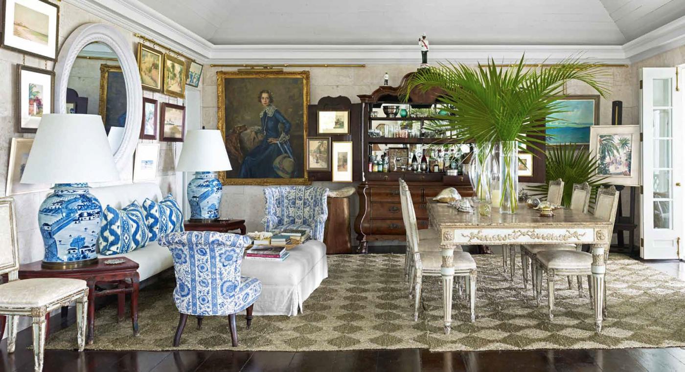 An interior by Lindroth Design Company.