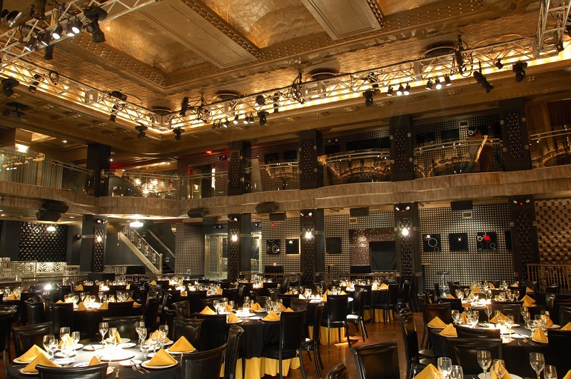 Hotel Edison, in New York City. Image courtesy of Triumph Hotels.