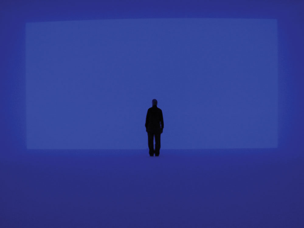 James Turrell (b. 1943), Spread, 2003. Light installation from the Ganzfeld Series. Dimensions are variable, site-dependent. © James Turrell. Photography by Alessandra Hess. Courtesy, James Turrell Museum, The Hess Art Collection at Colomé, Argentina.