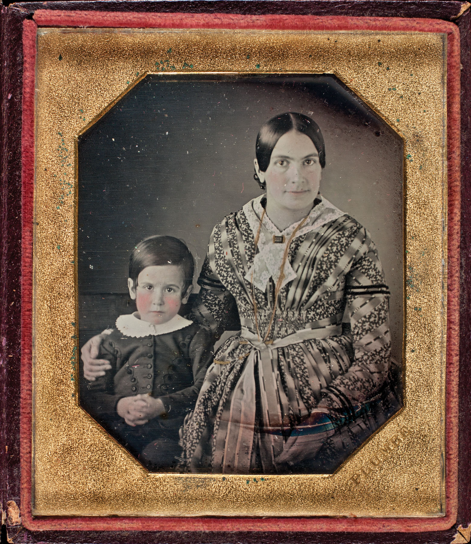 John Plumbe Jr. (1809–1857), Thomas G. Frothingham (1840–1903) and probably his mother, Vrylena Blanchard Frothingham, probably Boston, Mass., ca. 1845. Sixth-plate daguerreotype. Stamped “Plumbe” on front plate. Courtesy of Historic New England (D6.123).